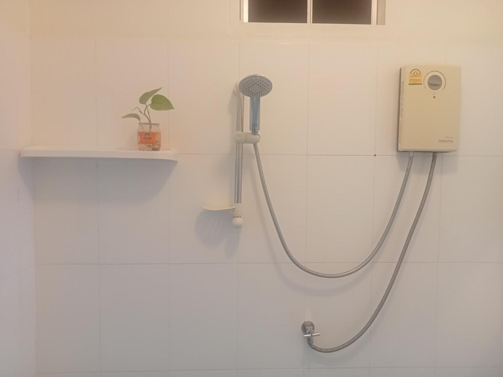 Happy Home Guest House 반 페 외부 사진