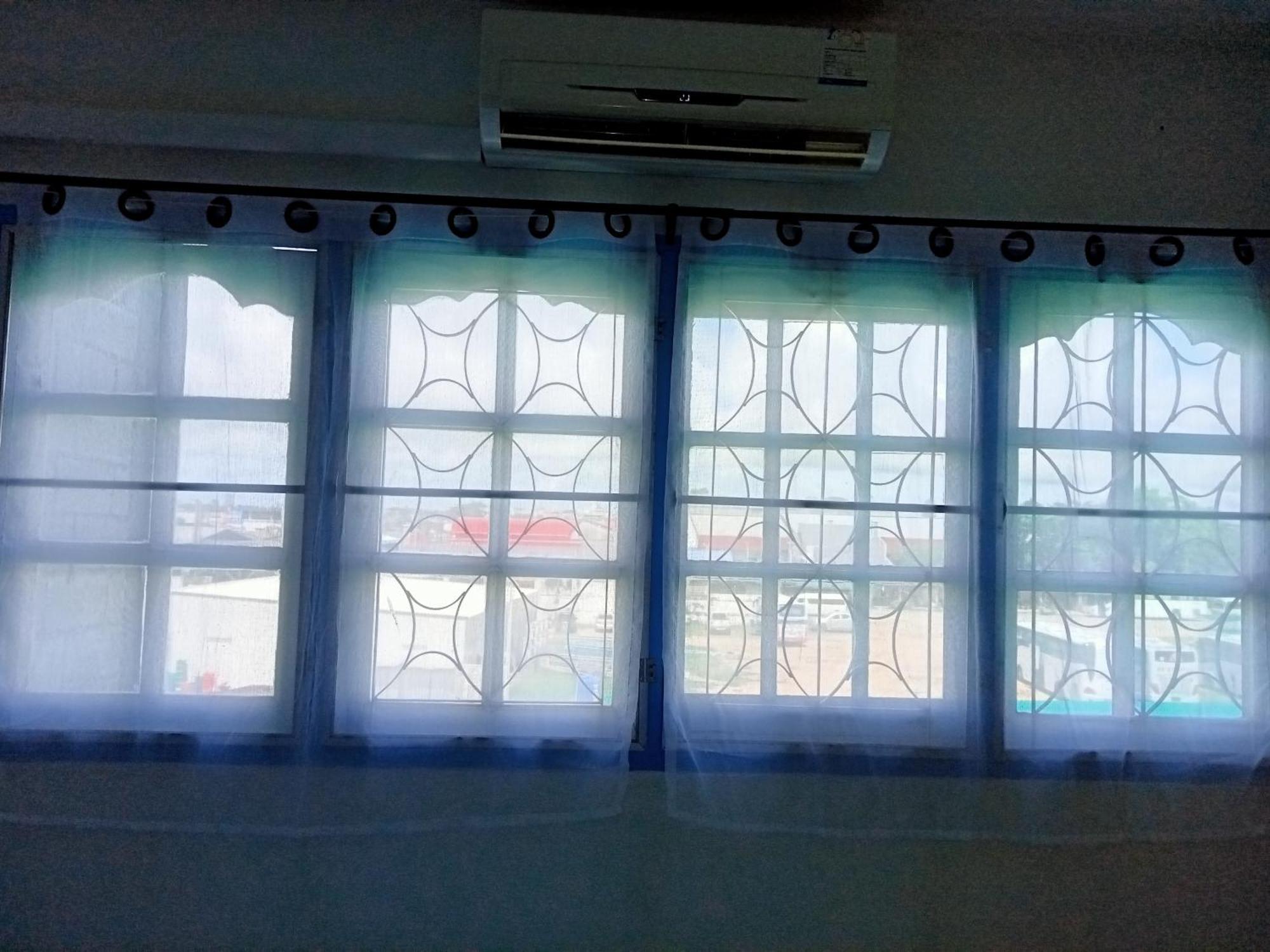 Happy Home Guest House 반 페 외부 사진