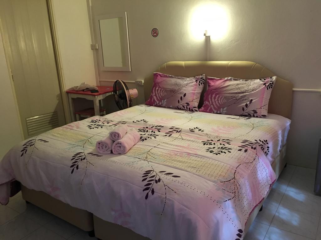 Happy Home Guest House 반 페 외부 사진