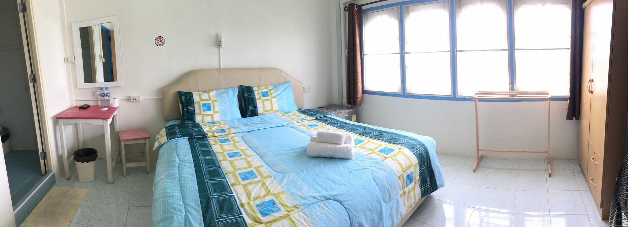 Happy Home Guest House 반 페 외부 사진