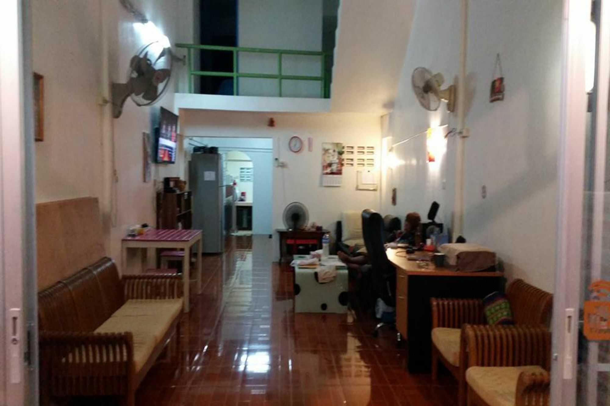 Happy Home Guest House 반 페 외부 사진